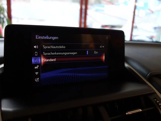 Lexus NX Hybrid Aut. *CARPLAY *ASSISTENZ *LENKRADHZG