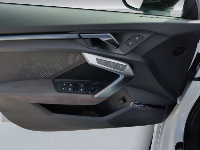 Audi RS3 Quattro S-Tronic Sedan