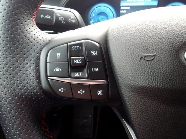 Ford Focus EcoBoost ST Line Wagon