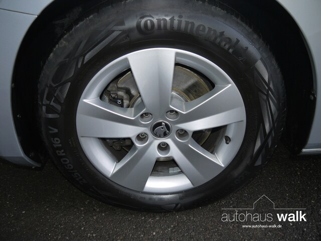 Skoda Superb 2.0 TDI Ambition Combi