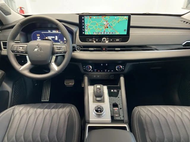 Mitsubishi Outlander 4WD PHEV