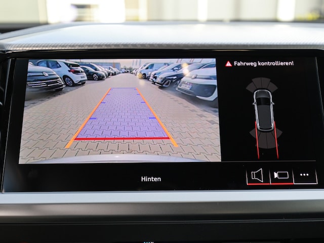 Audi Q4 e-tron SUV 45 e-tron Audi Q4 e-tron