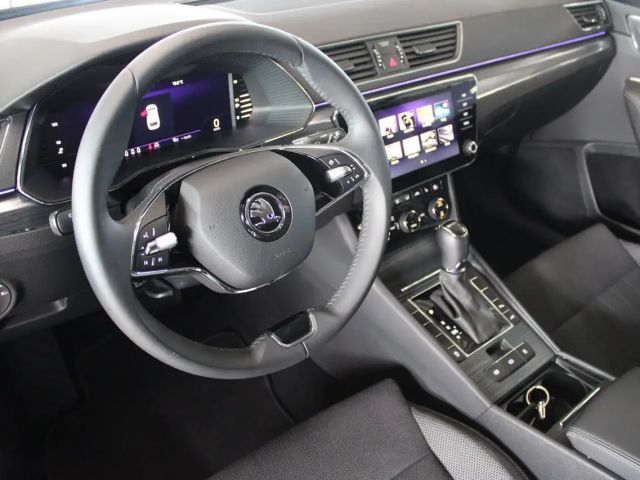 Skoda Superb 2.0 TDI Combi Style Style