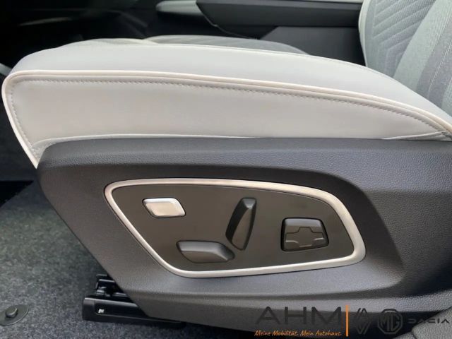 Renault Scenic E-Tech Iconic