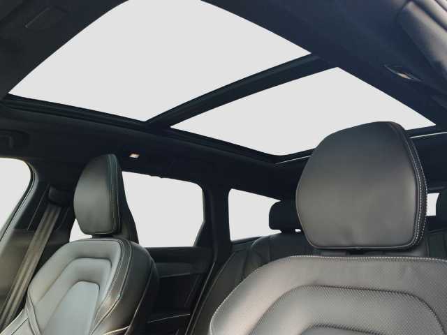 Volvo V90 Cross Country AWD Plus