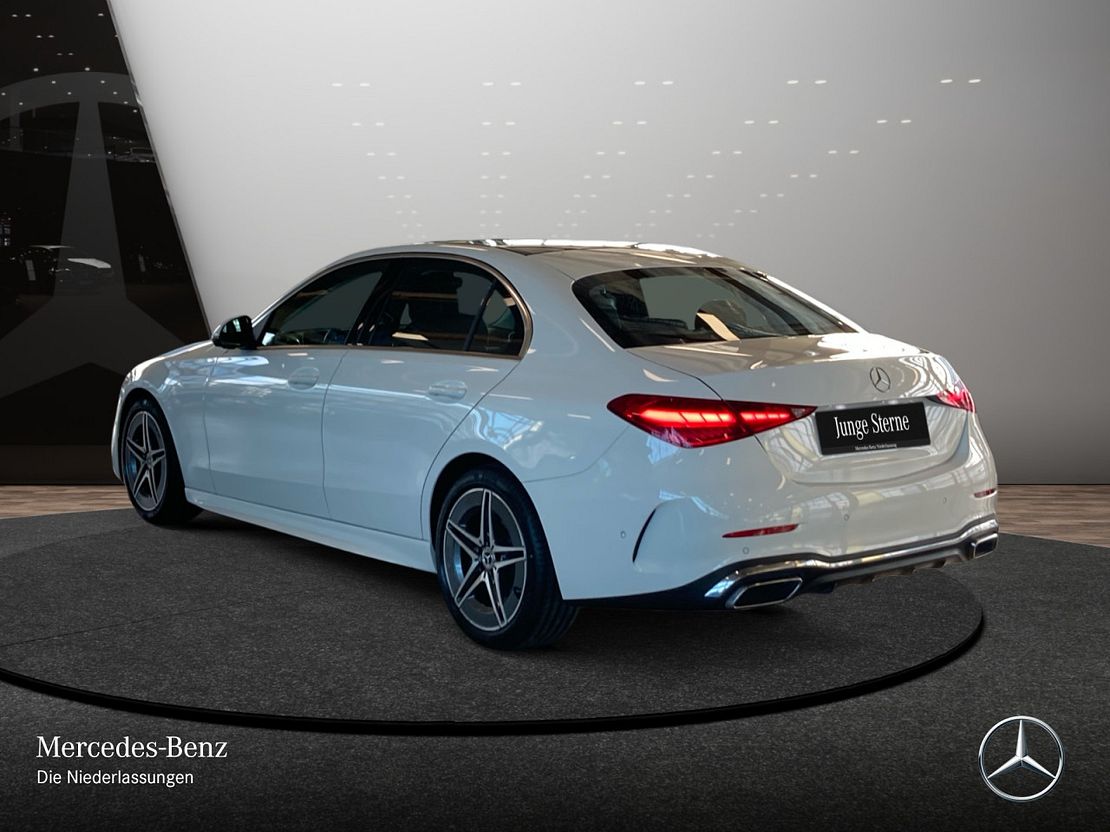 Mercedes-Benz C 180 AMG Line Sedan