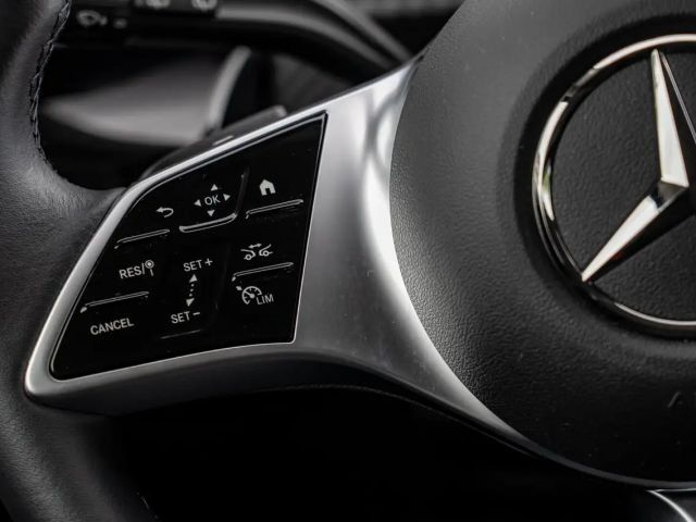 Mercedes-Benz A 180 Hatchback