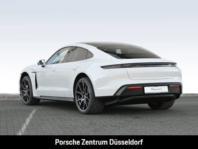 Porsche Taycan 4S