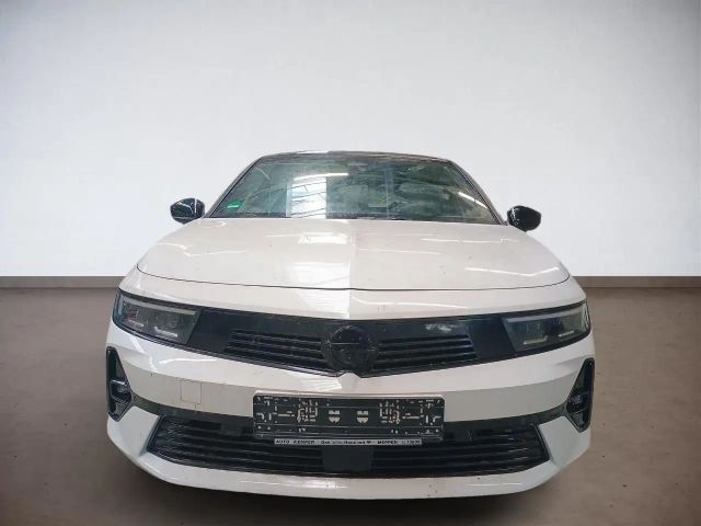 Opel Astra GS-Line Grand Sport