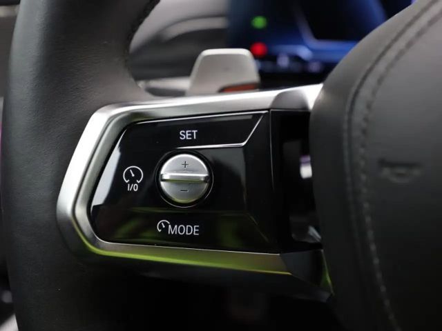 BMW 740 M-Sport Sedan