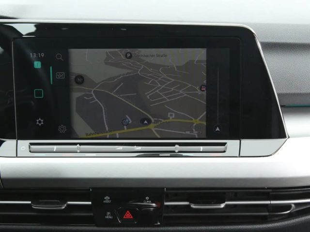 Volkswagen Golf Life Variant