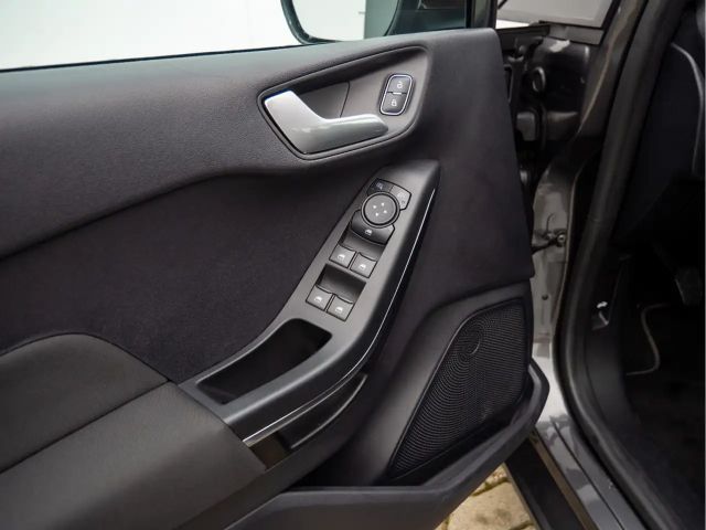 Ford Fiesta TITANIUMX 1.0L 125PS SHZ NAVI ACC LED