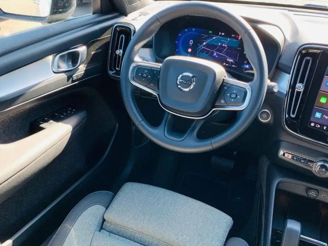 Volvo XC40 Dark Plus