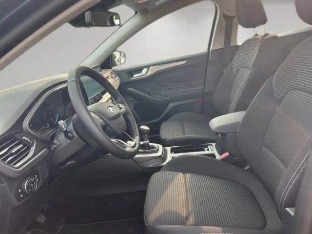 Ford Focus Titanium Wagon