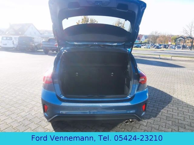 Ford Focus EcoBoost ST Line