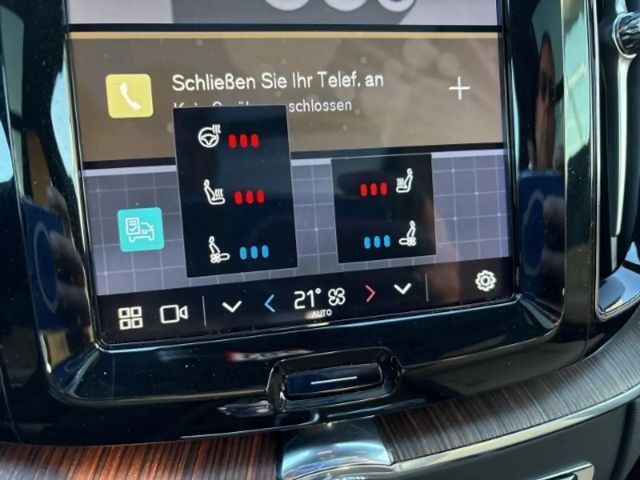 Volvo XC60 Dark Plus