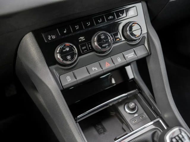 Skoda Karoq 1.5 TSI Tour