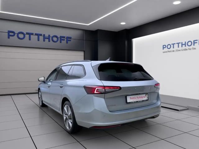 Skoda Superb 2.0 TDI Combi Selection