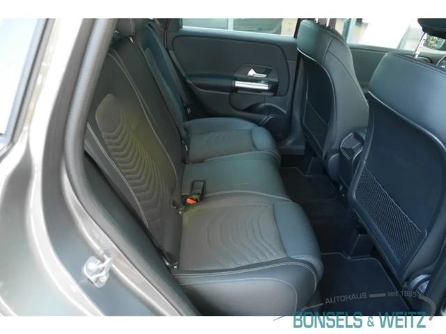 Mercedes-Benz B 180 Progressive