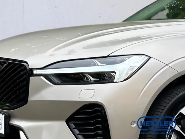 Volvo XC60 AWD Dark Plus