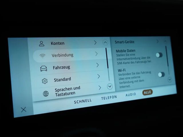 Land Rover Defender 90 D250