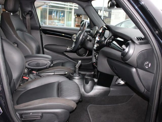 MINI Cooper S 5-deurs