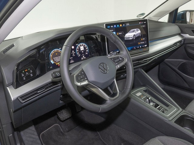 Volkswagen Golf 1.5 eTSI DSG Golf VIII