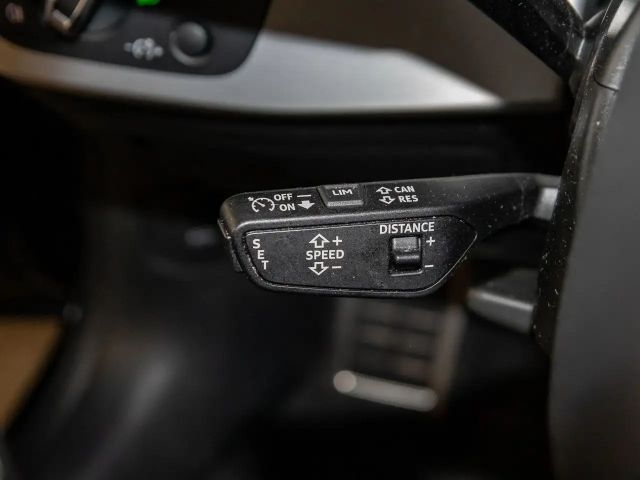 Audi A4 40 TFSI Quattro S-Line