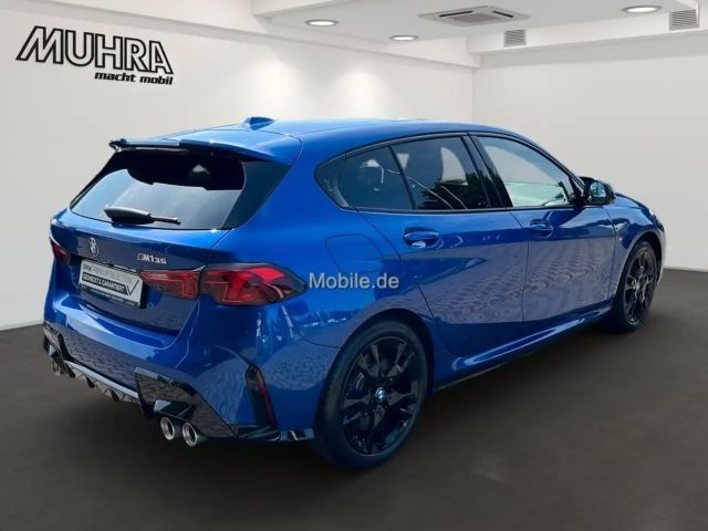 BMW 135 Sedan xDrive