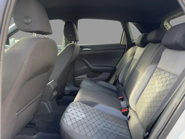 Volkswagen Polo 1.0 TSI DSG R-Line