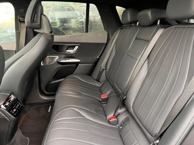 Mercedes-Benz EQE SUV 350 AMG Line