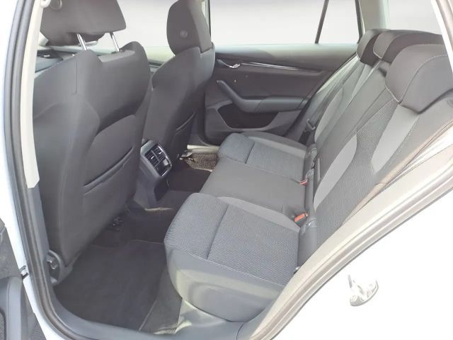 Skoda Octavia 1.0 TSI Combi