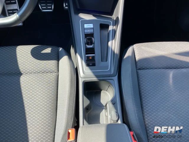 Volkswagen Golf Mildhybrid 1.0 eTSI  Active ACC SHZ LED Navi VZE