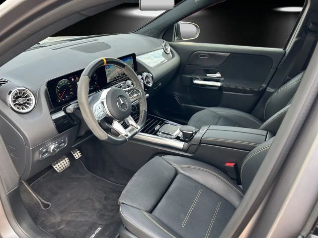 Mercedes-Benz GLA 45 AMG AMG Line