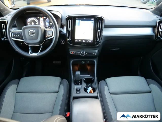 Volvo XC40 Core Recharge T4