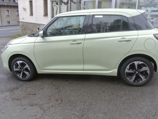 Suzuki Swift AllGrip Comfort DualJet Hybrid