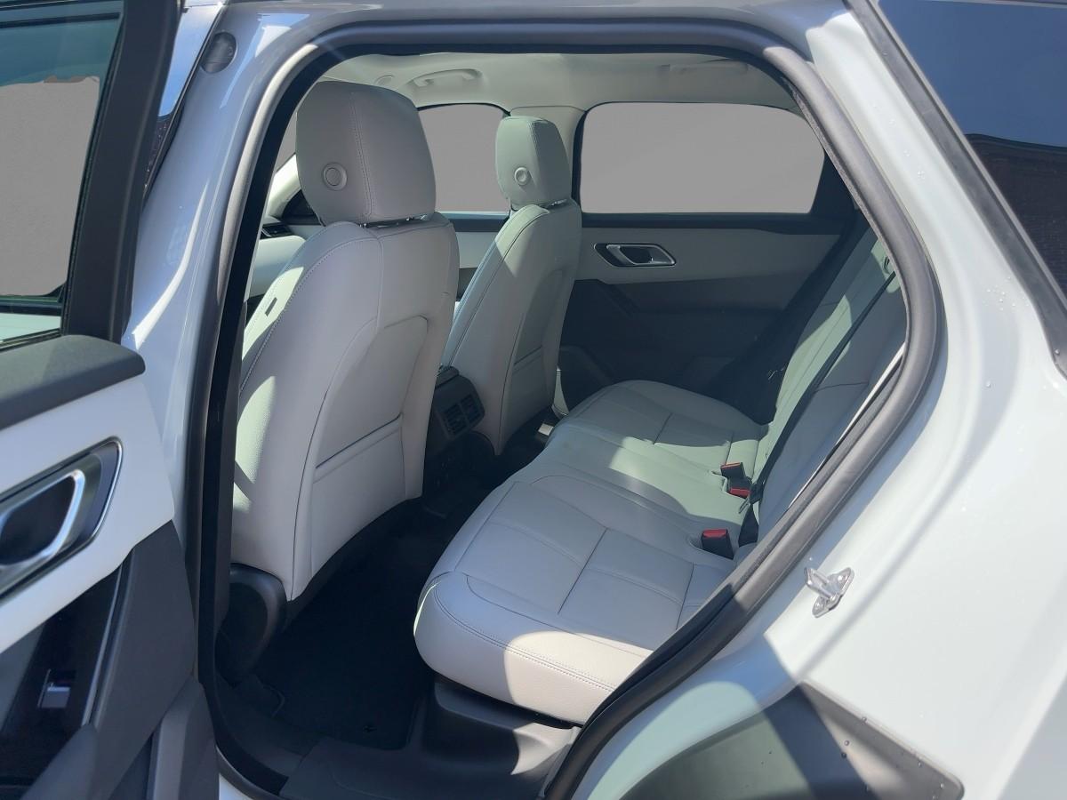 Land Rover Range Rover Velar D300 Dynamic SE