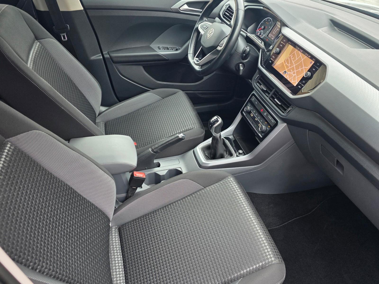 Volkswagen T-Cross Active, NAVI, LED, ALU, PTS, SHZ, Garantie, 1a