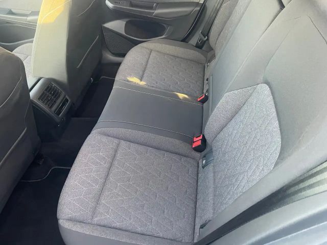 Volkswagen Golf Move Variant