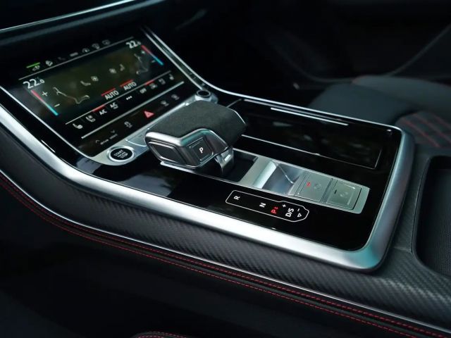 Audi Q7 Business Hybride S-Line