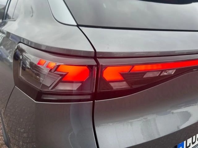 Volkswagen T-Roc 1.5 eTSI DSG IQ.Drive Style