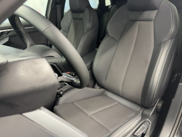 Audi A3 35 TFSI S-Line S-Tronic Sportback