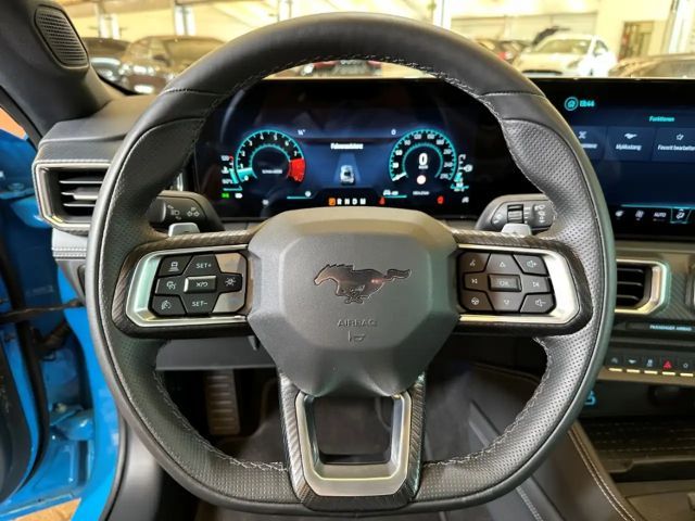 Ford Mustang Fastback GT 5.0 V8