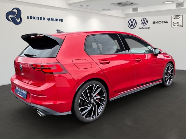 Volkswagen Golf 2.0 TSI DSG GTI