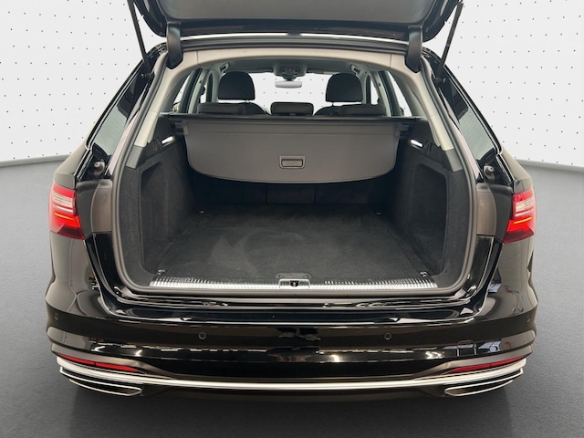 Audi A4 35 TFSI Avant S-Tronic