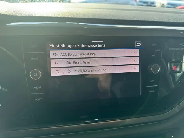 Volkswagen Polo 1.0 TSI DSG Highline