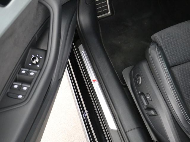 Audi A4 45 TFSI Avant Quattro S-Line S-Tronic