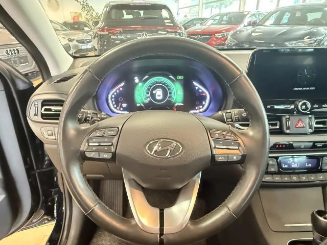 Hyundai i30 Hybrid Prime