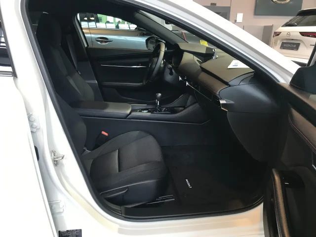 Mazda 3 2.5L Homura SkyActiv e-Skyactiv