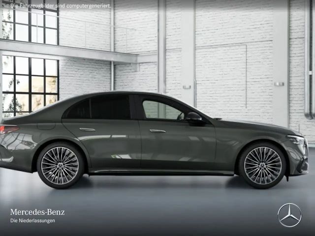 Mercedes-Benz E 200 AMG Line Sedan